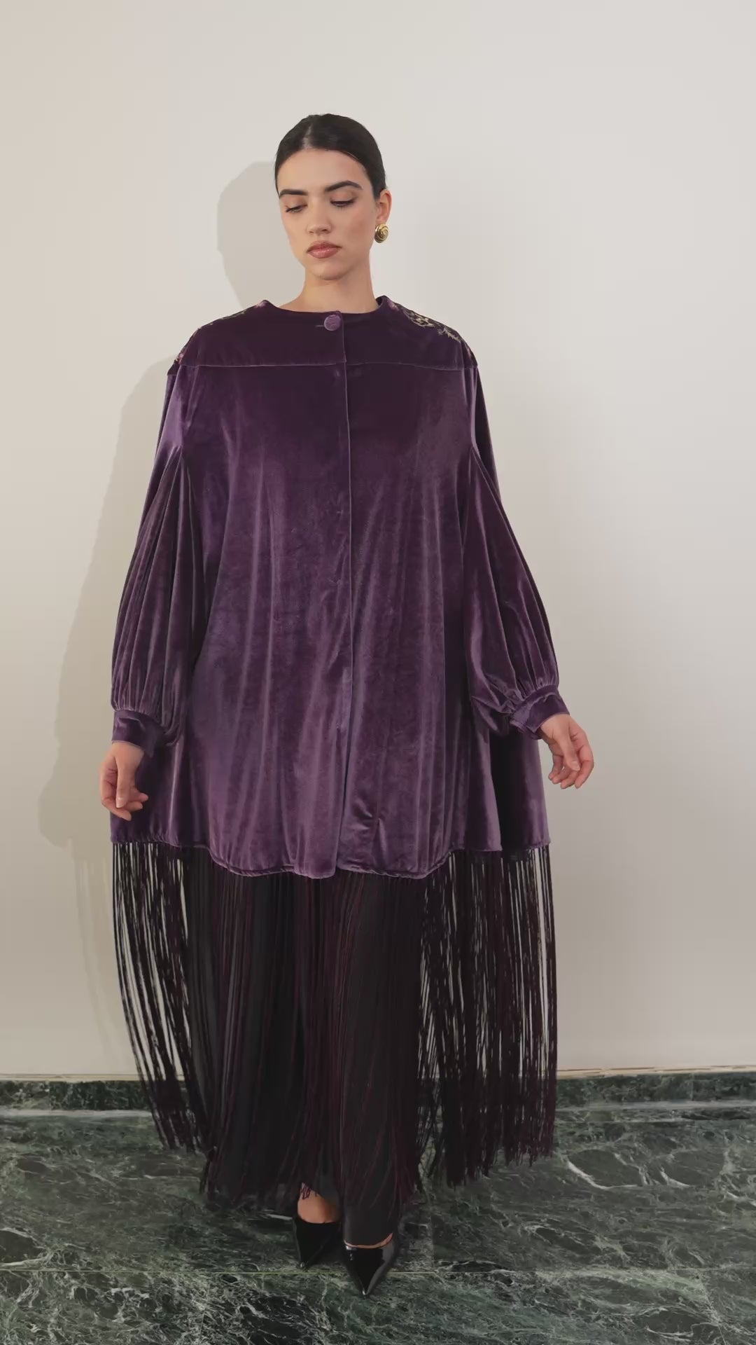 Dark Purple Coat. Velvet cape. Hand embroidered. Eid outfit. Ramadan outfit. New year's eve outfit. Christmas outfit. Opera coat. 
